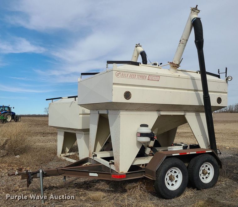 image for item LH9833 Friesen 107R220  tender box