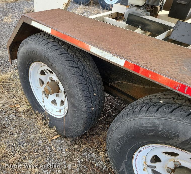 image for item LH9833 Friesen 107R220  tender box