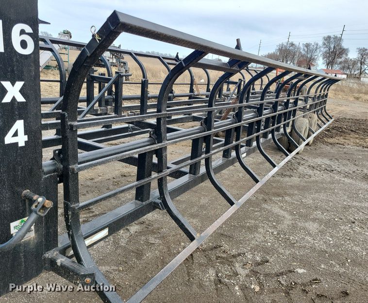 image for item LH9838 Industrias America 16x4  hay bale trailer