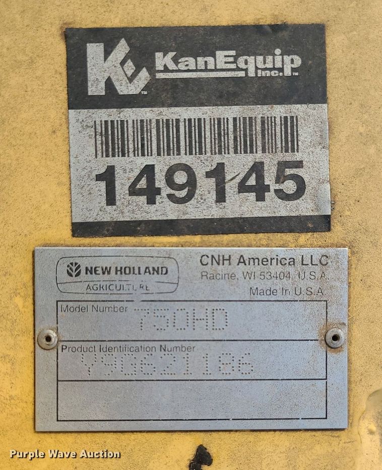 image for item LH9840 Discbine 750HD  forage head