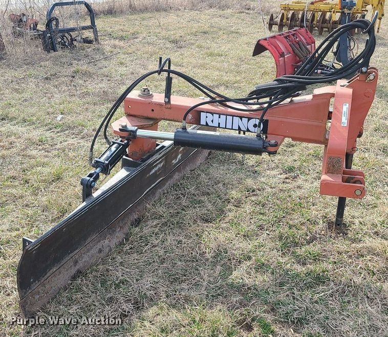 image for item LH9841 Rhino R950  blade