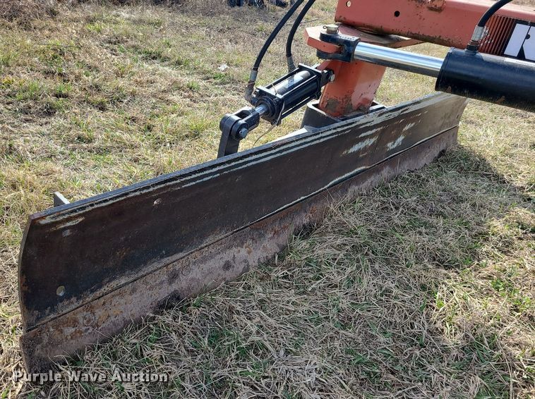 image for item LH9841 Rhino R950  blade