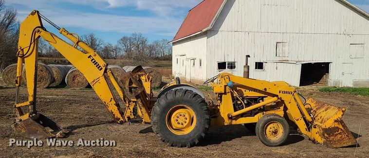 image for item LH9845 Ford 4500  backhoe