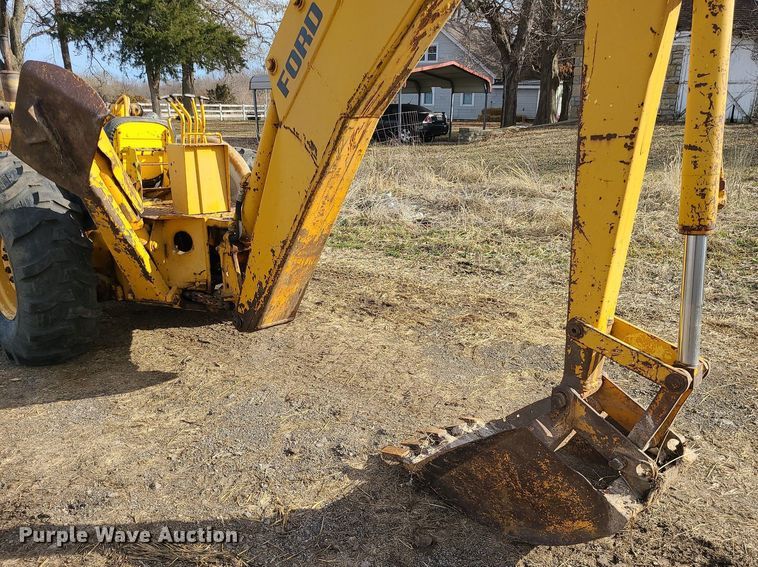 image for item LH9845 Ford 4500  backhoe