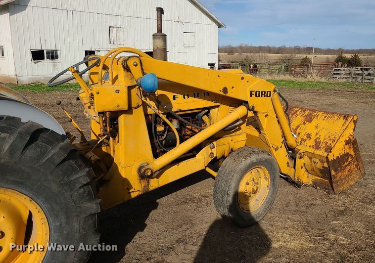 image for item LH9845 Ford 4500  backhoe