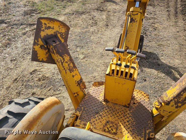 image for item LH9845 Ford 4500  backhoe