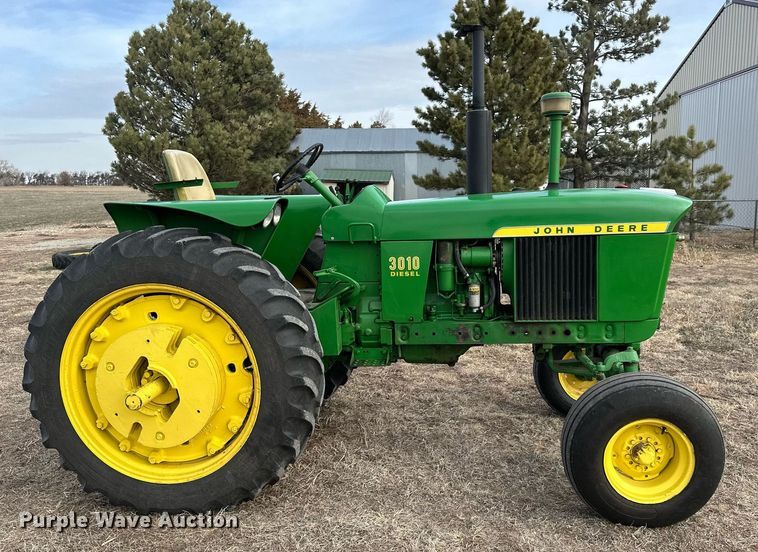 image for item LN9290 1963 John Deere 3010  tractor