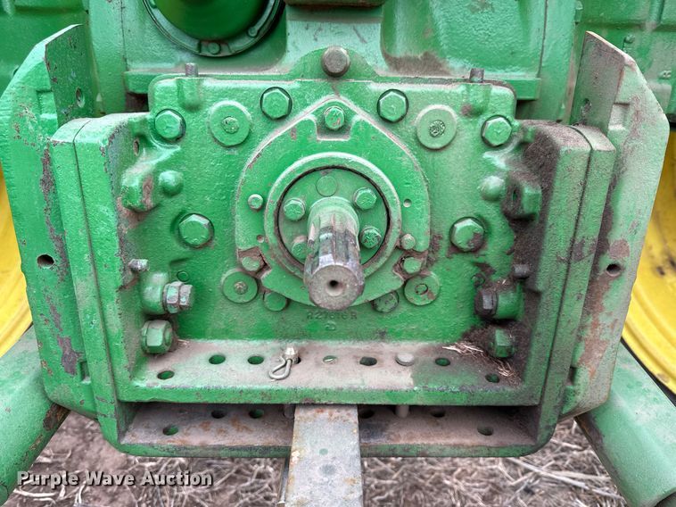 image for item LN9290 1963 John Deere 3010  tractor