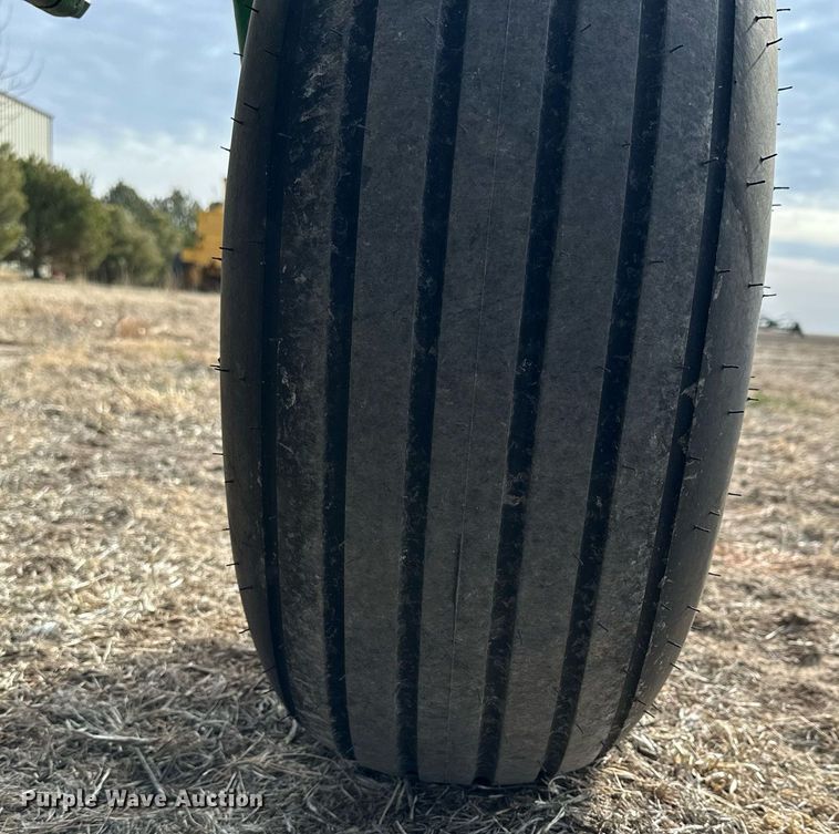 image for item LN9290 1963 John Deere 3010  tractor