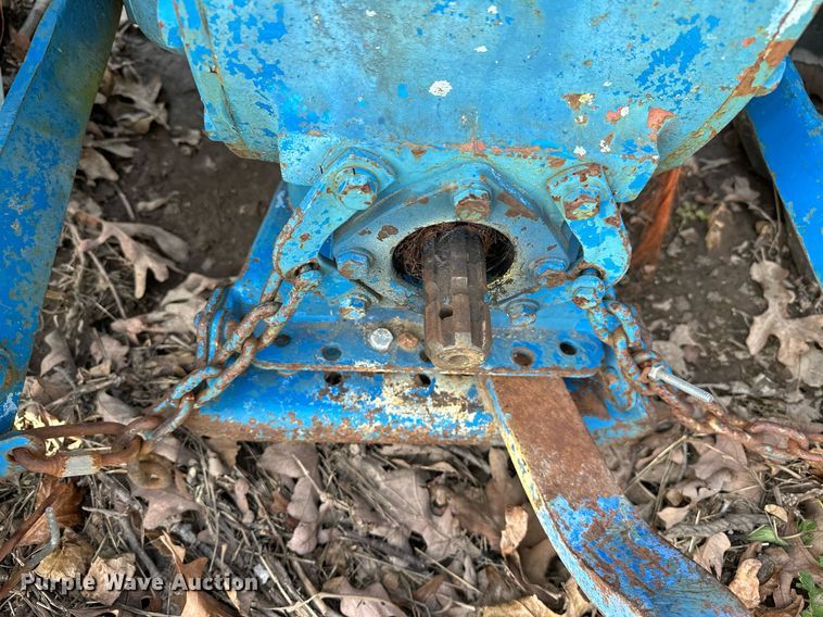 image for item LR9599 Ford 2000  tractor