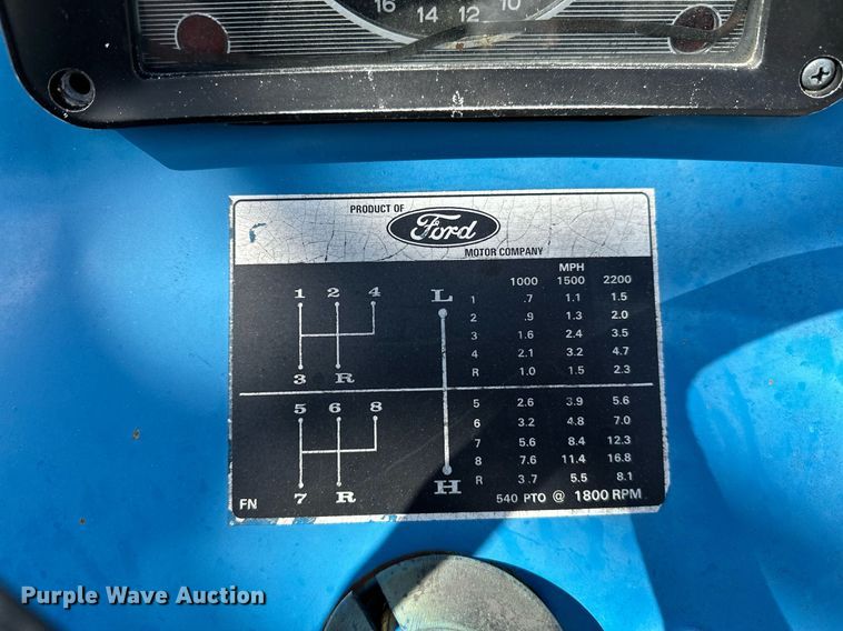 image for item LR9599 Ford 2000  tractor