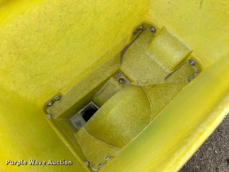 image for item LT9132 John Deere 7300  planter