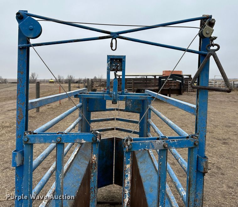 image for item LT9143 Blattner  roping chute