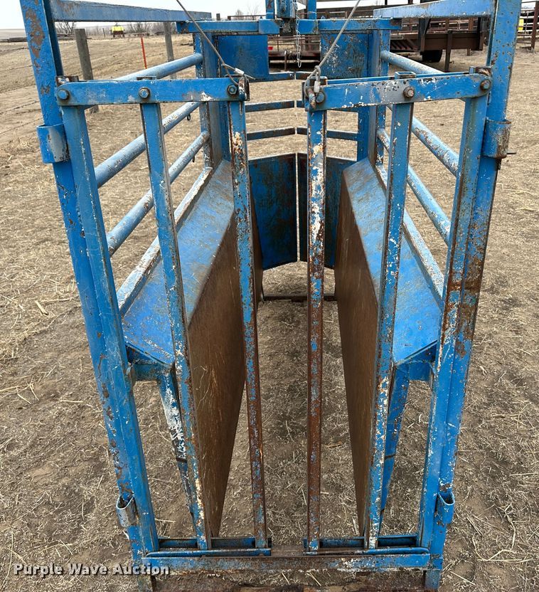 image for item LT9143 Blattner  roping chute