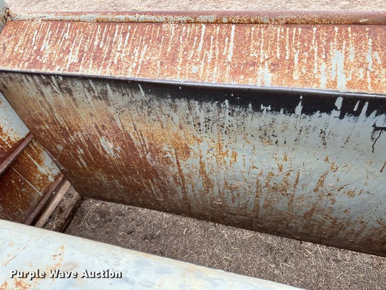 image for item LT9144 WW  roping chute