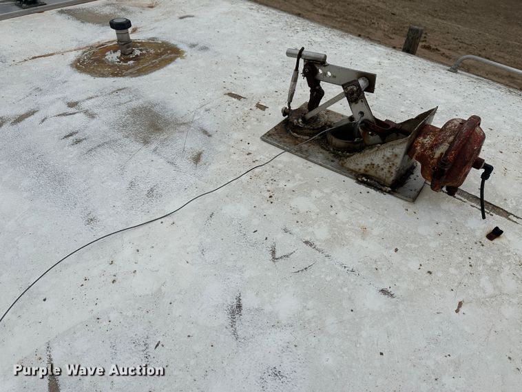 image for item LT9146 1974 Kari Kool PTK  tank trailer