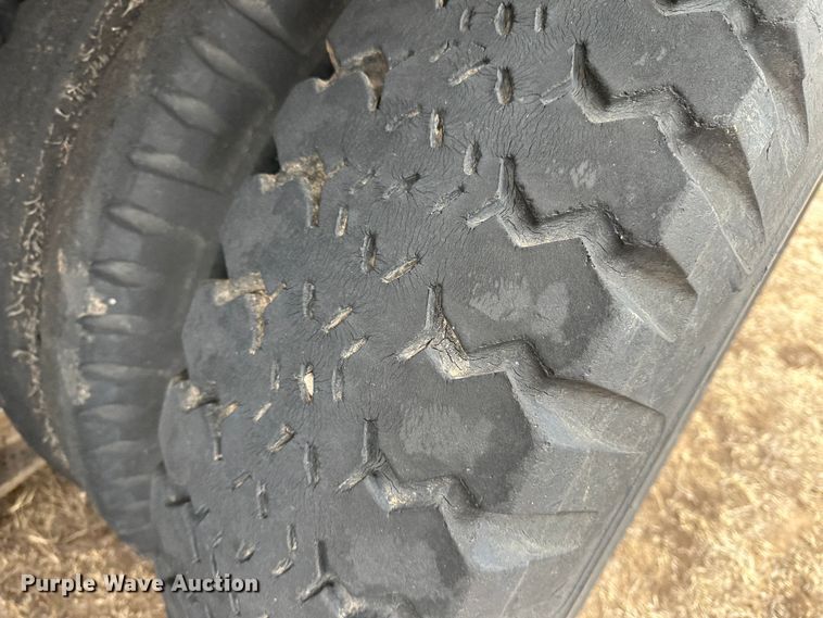 image for item LT9146 1974 Kari Kool PTK  tank trailer