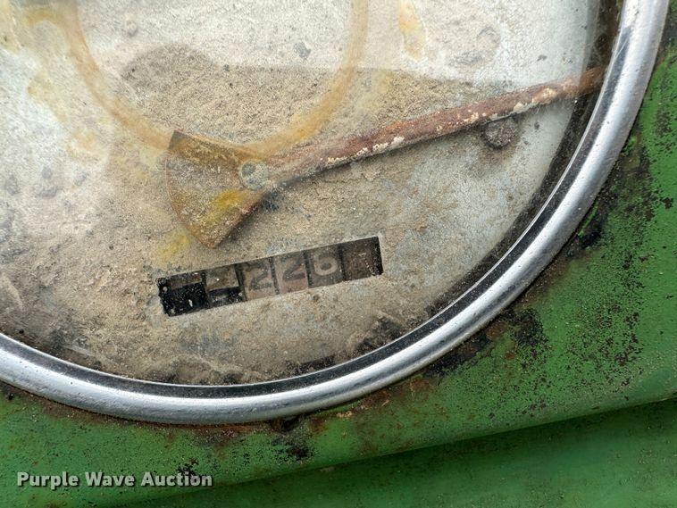 image for item LT9147 1961 John Deere 3010  tractor