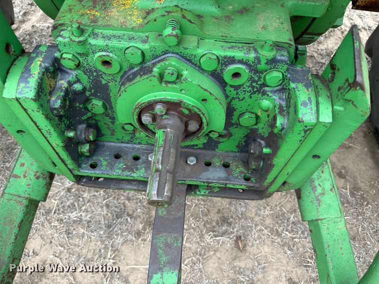 image for item LT9147 1961 John Deere 3010  tractor