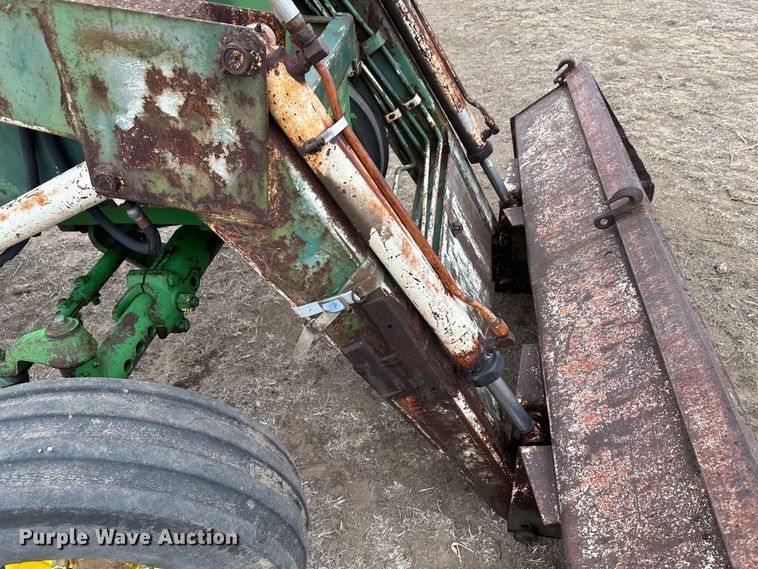 image for item LT9147 1961 John Deere 3010  tractor