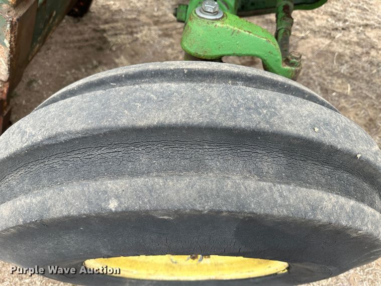 image for item LT9147 1961 John Deere 3010  tractor