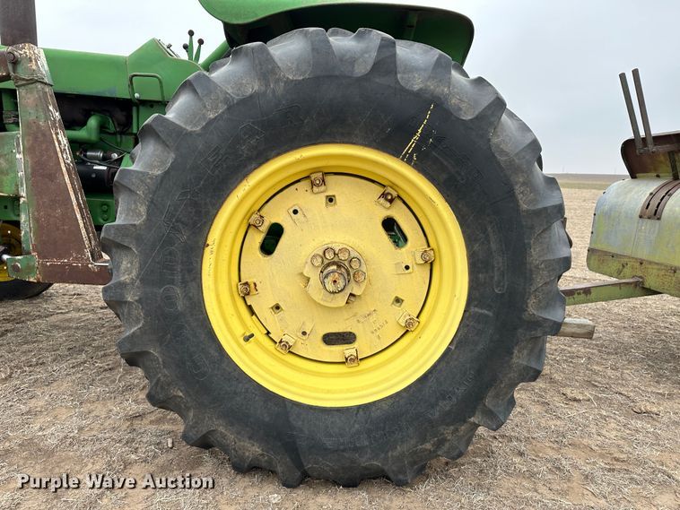 image for item LT9147 1961 John Deere 3010  tractor