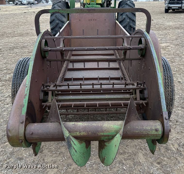 image for item LT9150 John Deere H  manure spreader