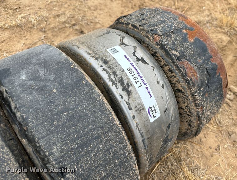 image for item LT9158 (16) undercarriage wheels