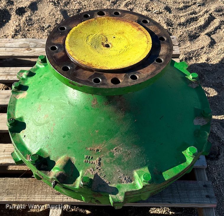 image for item LT9259 John Deere 9500  planetary drive
