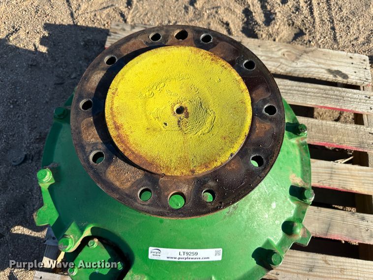 image for item LT9259 John Deere 9500  planetary drive