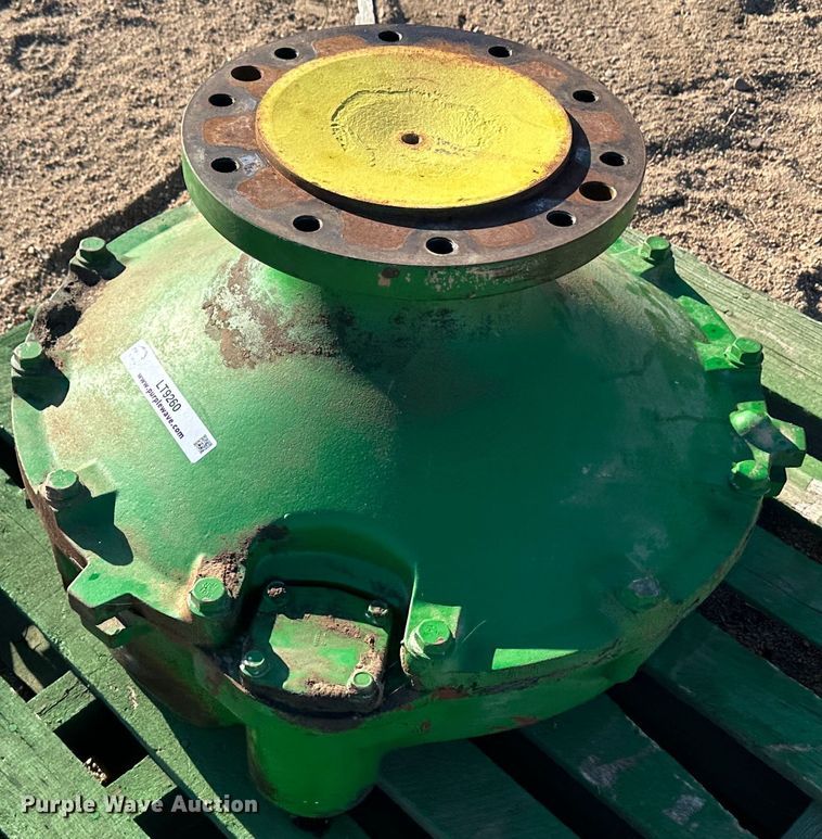 image for item LT9260 John Deere 9500  planetary drive