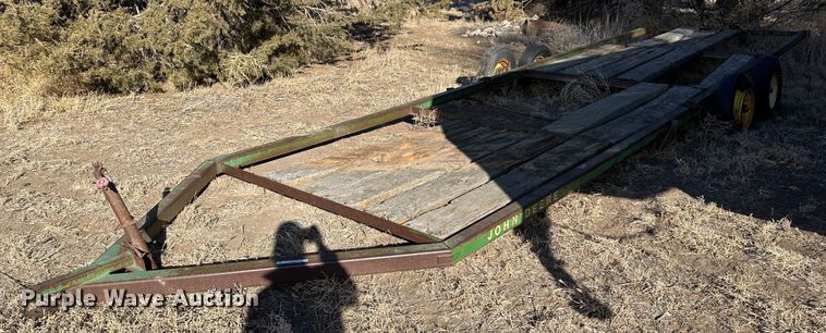 image for item LT9464 John Deere  hay bale trailer
