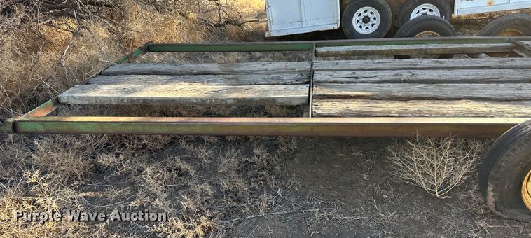 image for item LT9464 John Deere  hay bale trailer