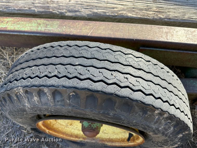 image for item LT9464 John Deere  hay bale trailer