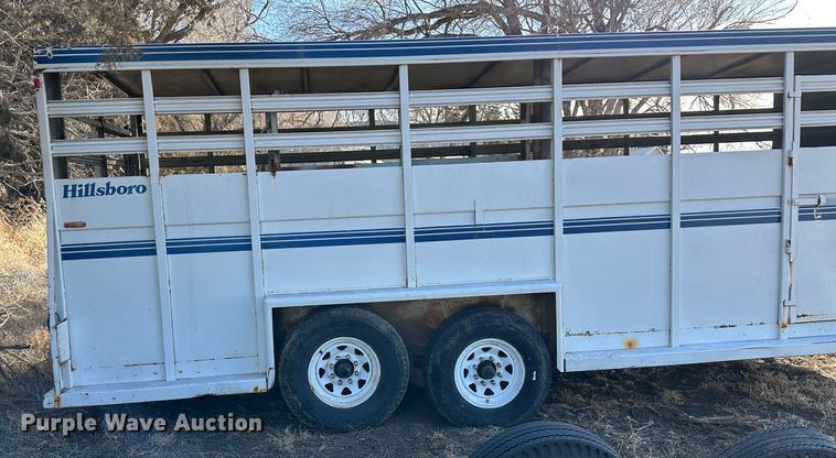 image for item LT9465 1983 Hillsboro Industries Inc.  livestock trailer