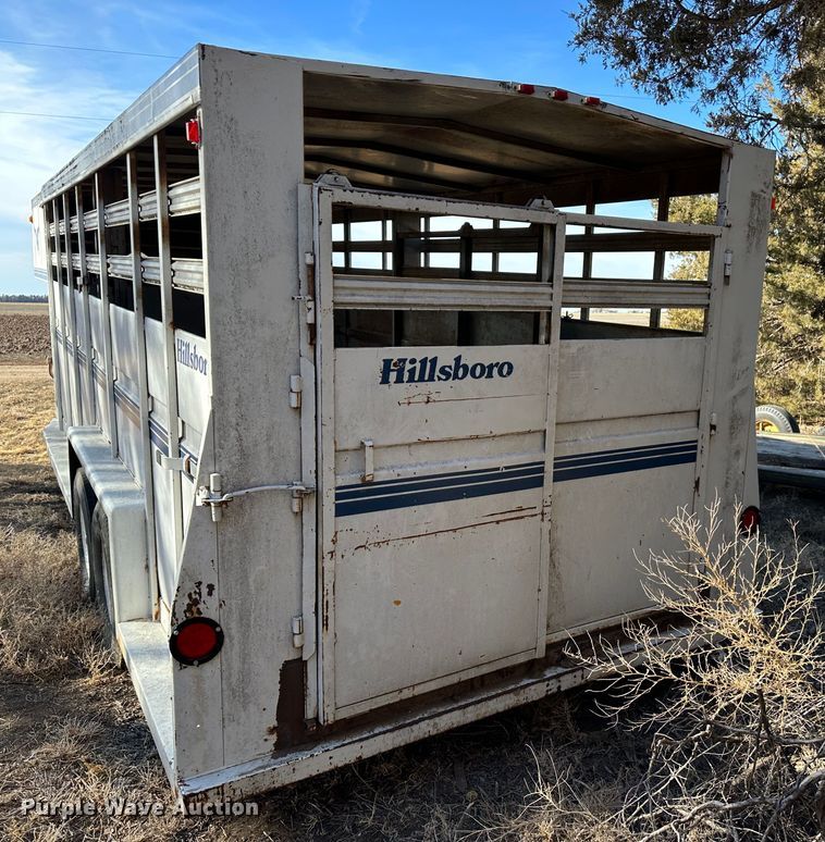 image for item LT9465 1983 Hillsboro Industries Inc.  livestock trailer