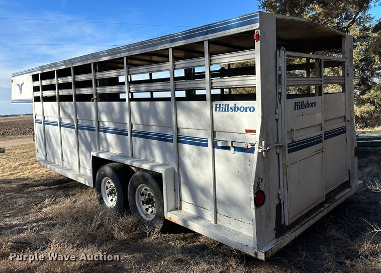 image for item LT9465 1983 Hillsboro Industries Inc.  livestock trailer
