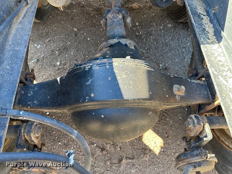 image for item LT9467 1987 International F2375  semi truck