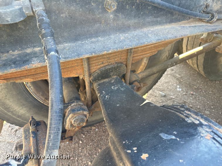 image for item LT9467 1987 International F2375  semi truck