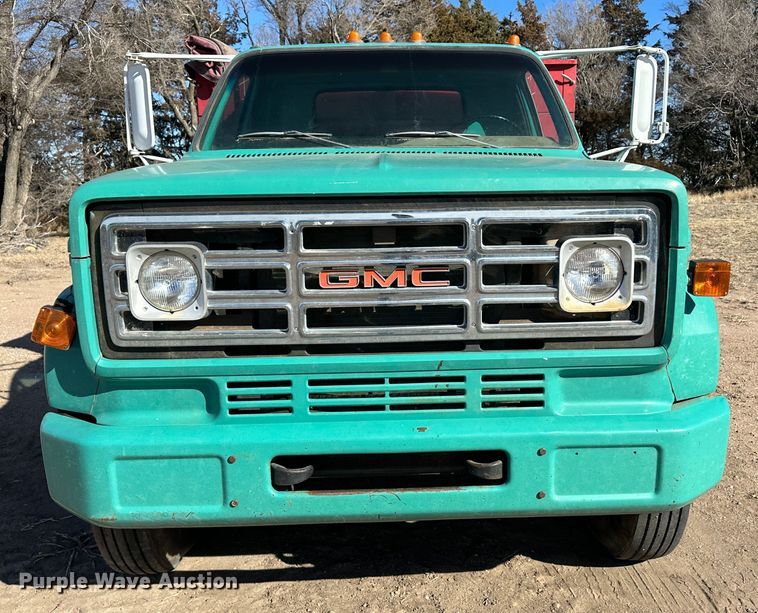 image for item LT9468 1974 GMC 6000  grain truck