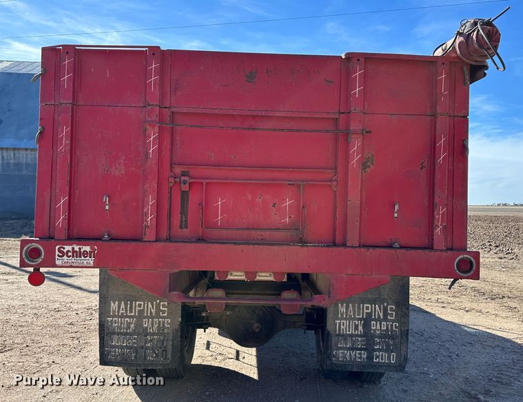 image for item LT9468 1974 GMC 6000  grain truck