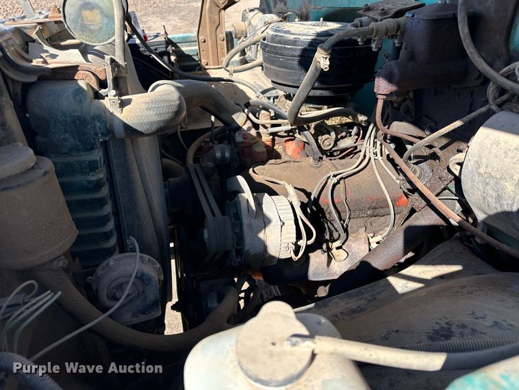 image for item LT9468 1974 GMC 6000  grain truck