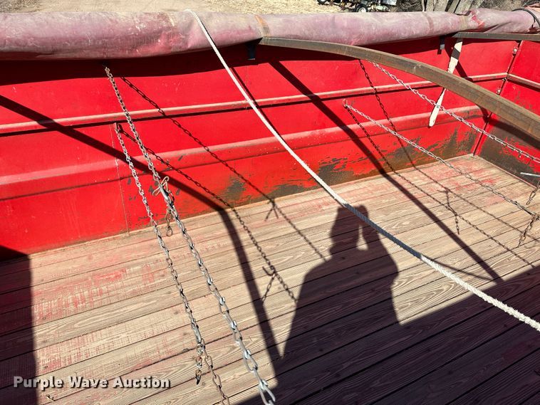 image for item LT9468 1974 GMC 6000  grain truck