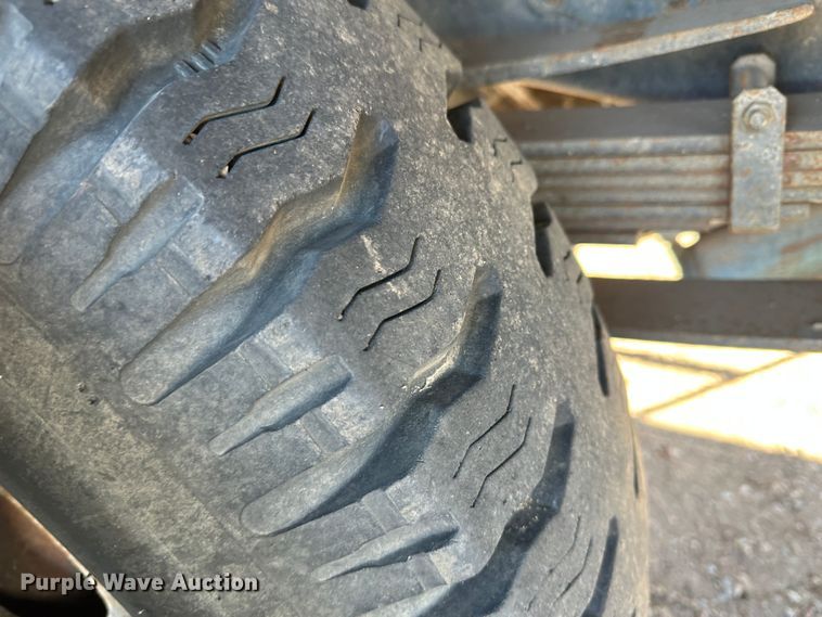 image for item LT9468 1974 GMC 6000  grain truck