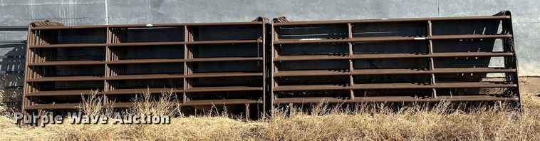 image for item LT9472 (21) Priefert livestock panels