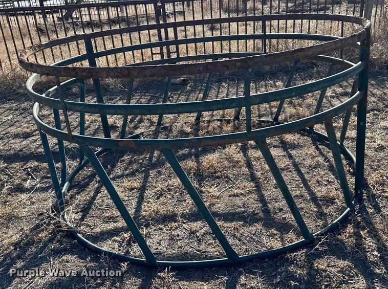 image for item LT9475 (2) round bale feeders