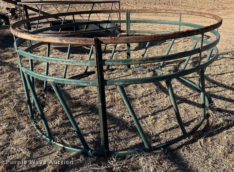 image for item LT9475 (2) round bale feeders