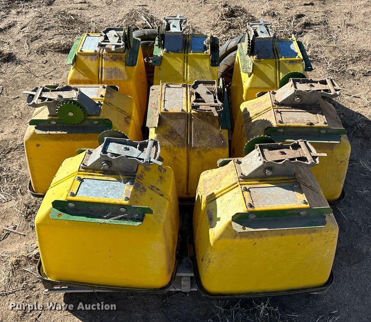 image for item LT9477 Planter parts