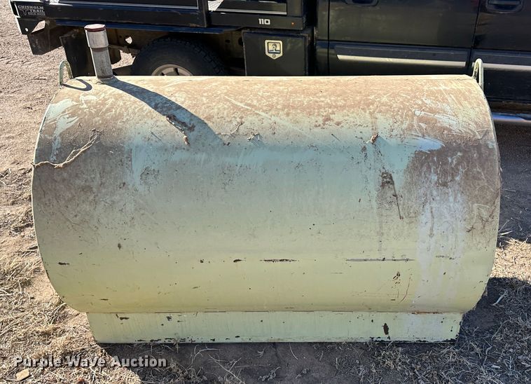 image for item LT9478 300 gallon fuel tank