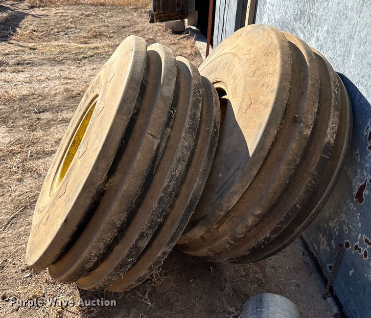 image for item LT9479 (2) 16.5L-16.1 tires and wheels